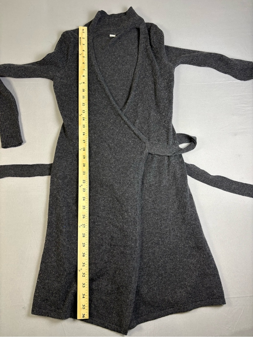 Diane Von Furstenberg Cashmere and Wool Charcoal Wrap Knit Long Sleeve Dress XS - Picture 5 of 11